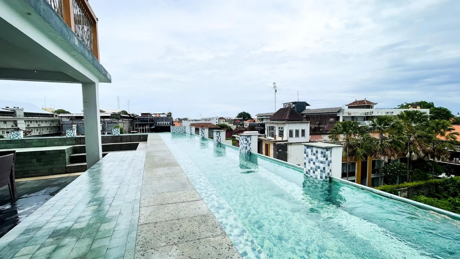Hotel Ara Legian